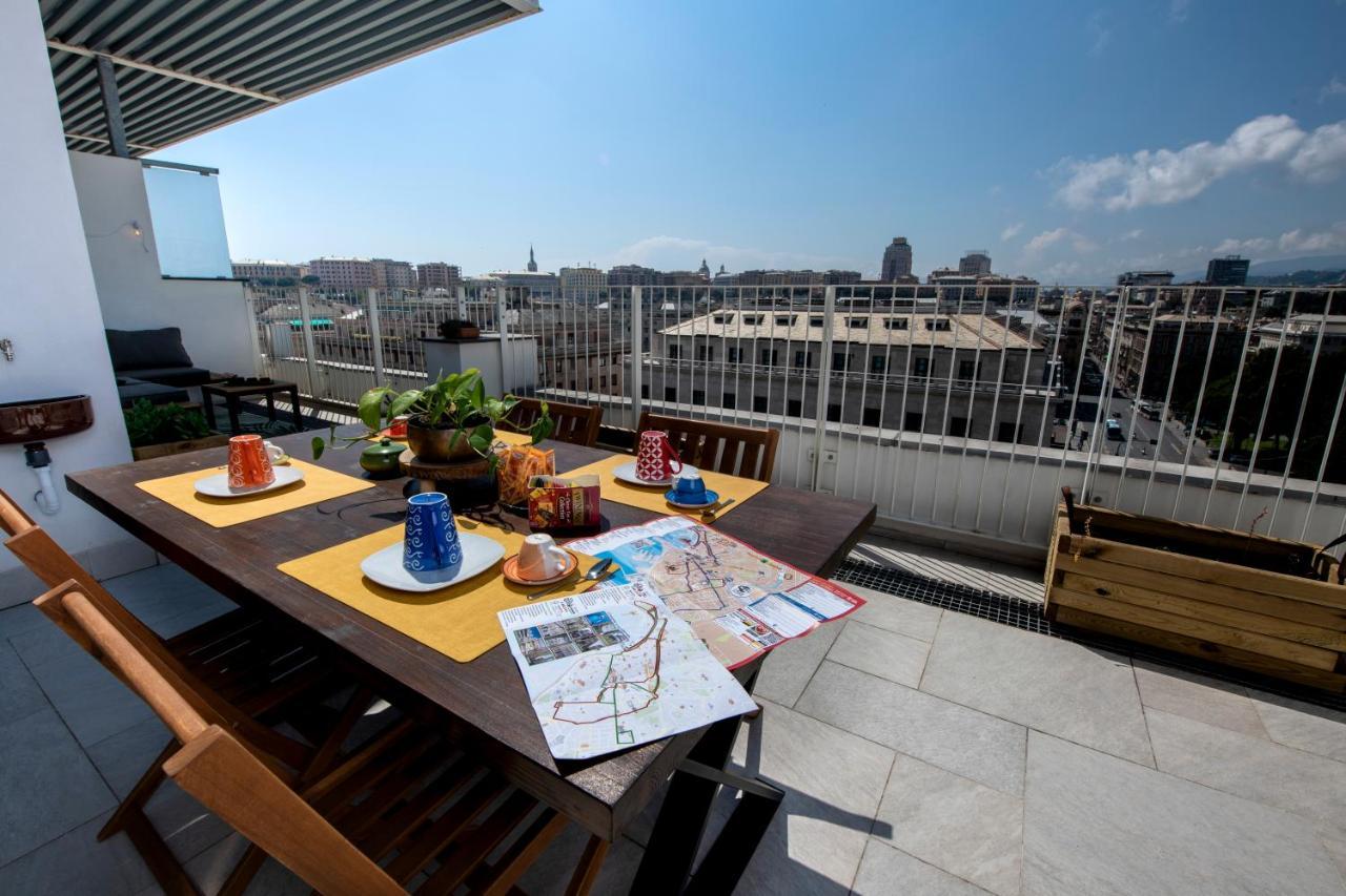 Апартаменти Attico Luxury Con Parcheggio E Terrazza Vista Mozzafiato Генуя Екстер'єр фото