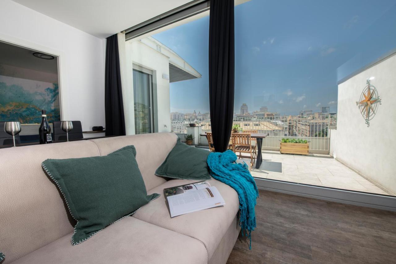 Апартаменти Attico Luxury Con Parcheggio E Terrazza Vista Mozzafiato Генуя Екстер'єр фото