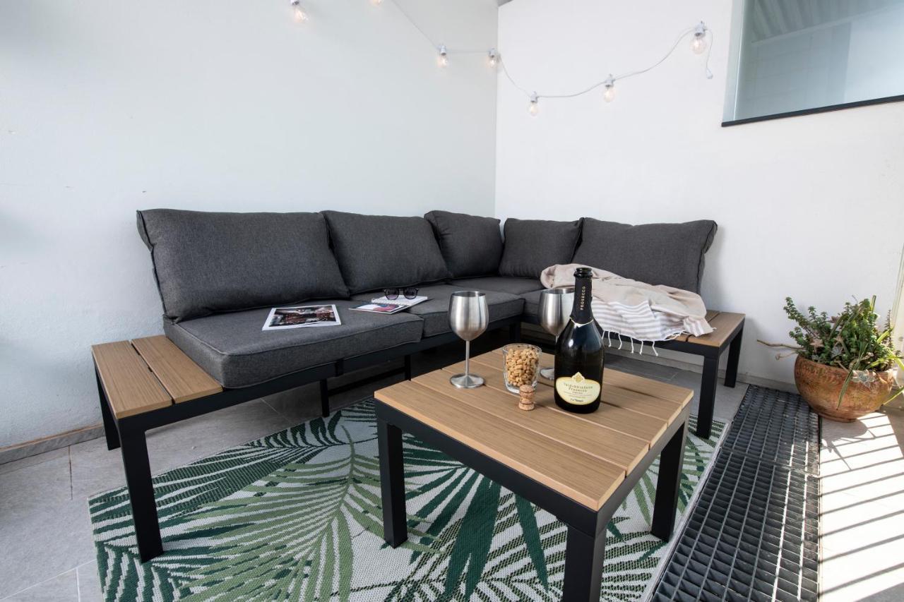Апартаменти Attico Luxury Con Parcheggio E Terrazza Vista Mozzafiato Генуя Екстер'єр фото