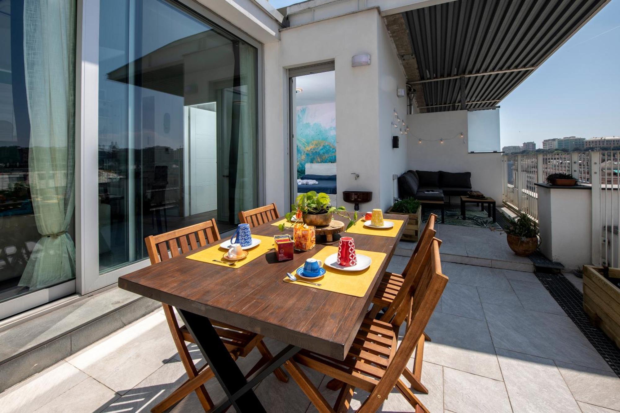 Апартаменти Attico Luxury Con Parcheggio E Terrazza Vista Mozzafiato Генуя Екстер'єр фото