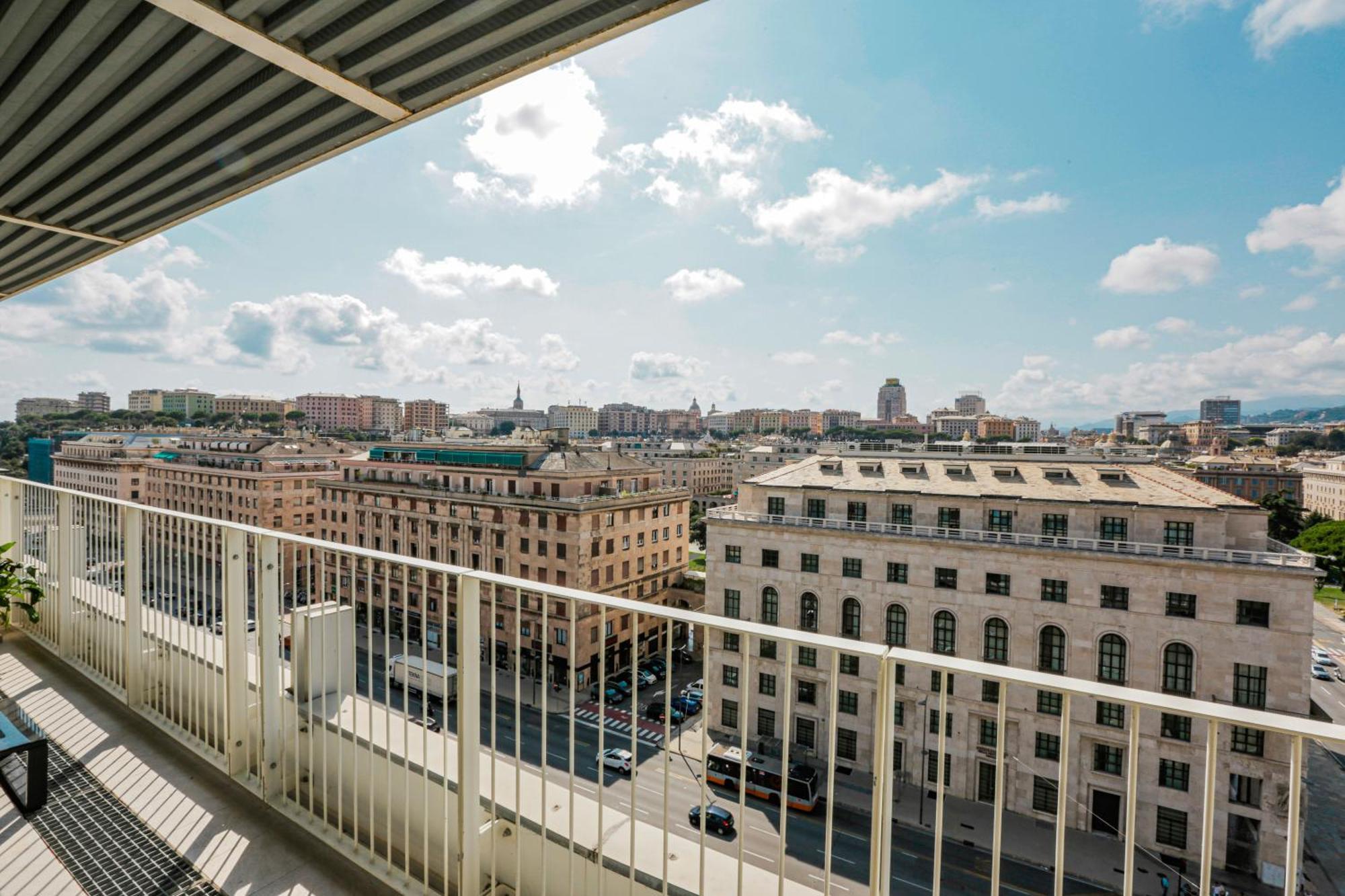 Апартаменти Attico Luxury Con Parcheggio E Terrazza Vista Mozzafiato Генуя Екстер'єр фото