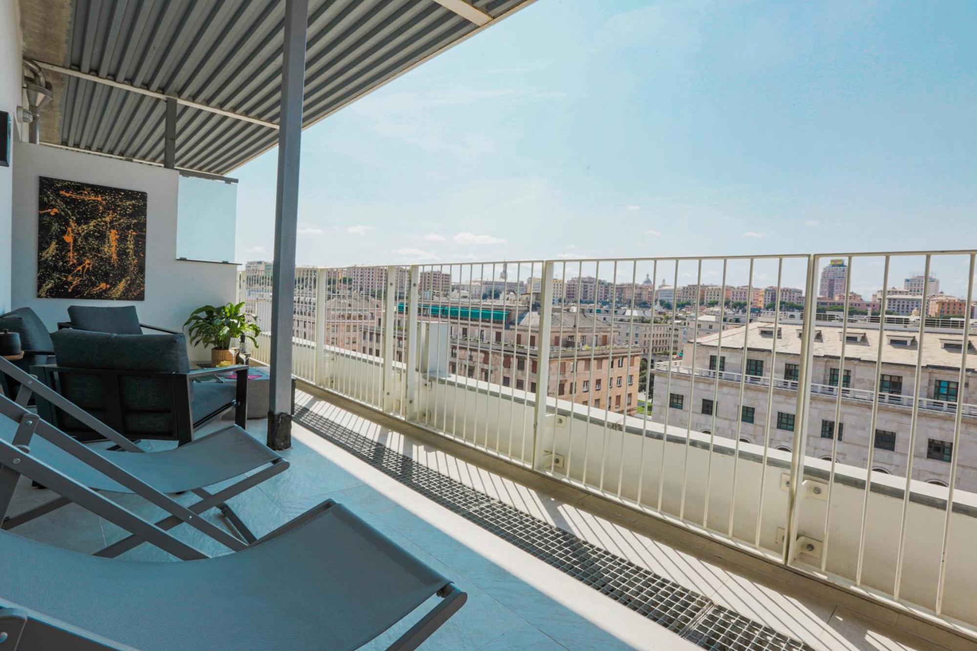 Апартаменти Attico Luxury Con Parcheggio E Terrazza Vista Mozzafiato Генуя Екстер'єр фото
